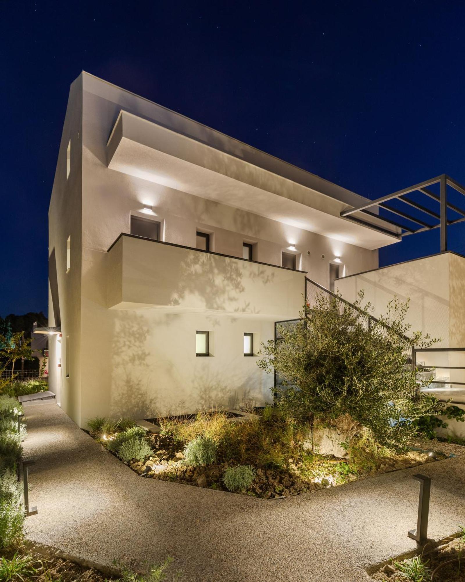 The 8 Suites Polychrono Exterior foto